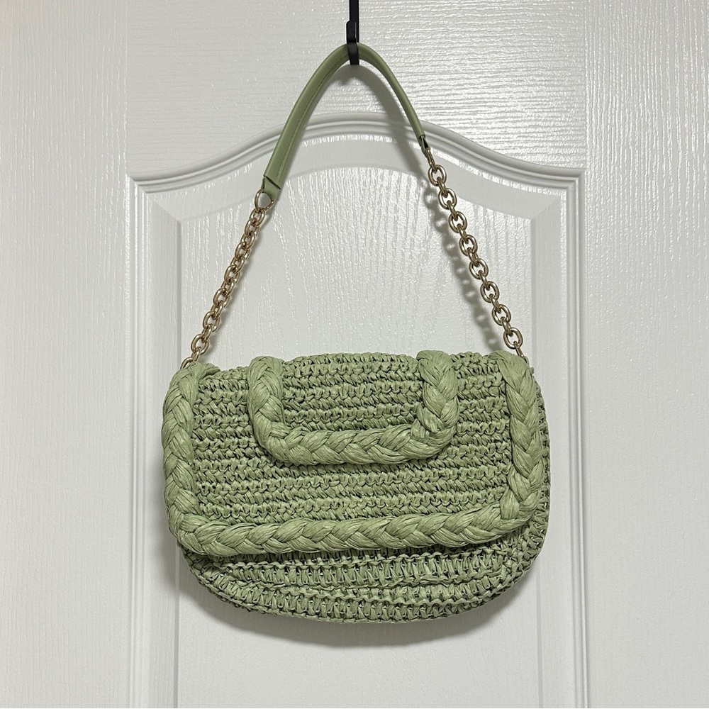 Light green woven handbag